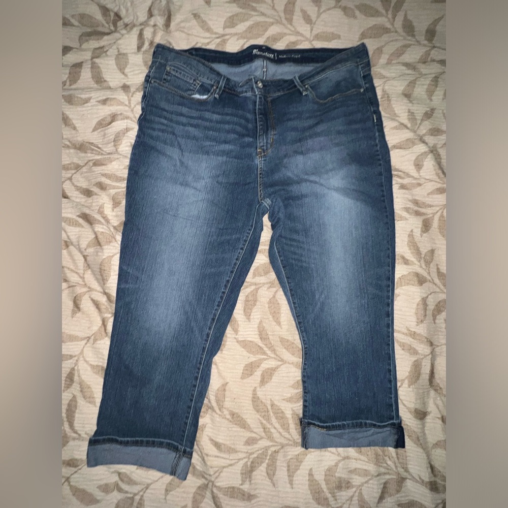 Signature by Levi’s status & co Capri jeans